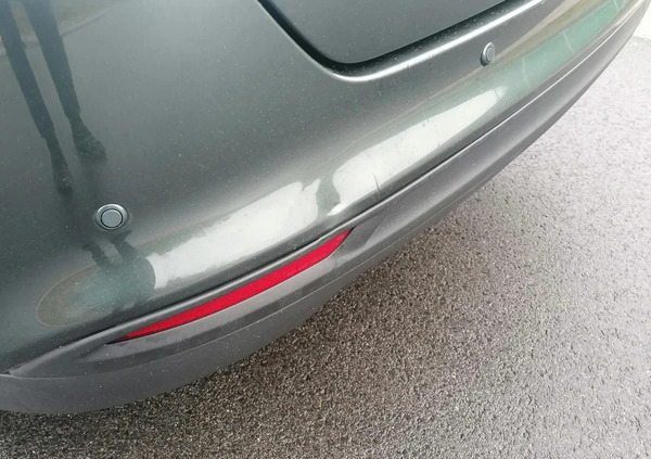 Ford Mondeo cena 49900 przebieg: 123900, rok produkcji 2016 z Łódź małe 92